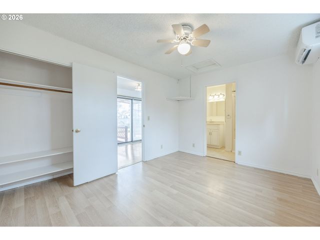 2240 5TH St, Springfield, OR 97477