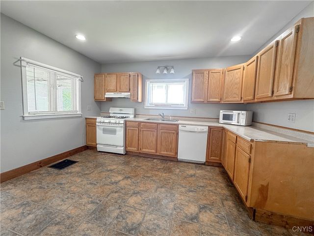 73 Groton Avenue 69-71, Cortland, NY 13045