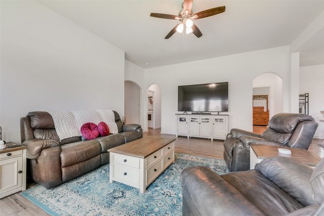 721 Clark Drive, Ferris, TX 75125