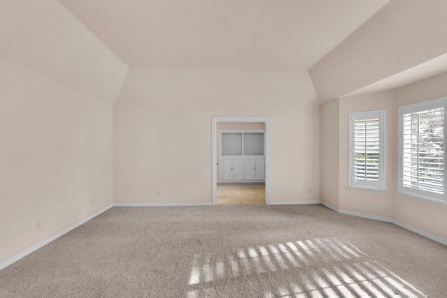 6518 N Dolores, Fresno, CA 93711