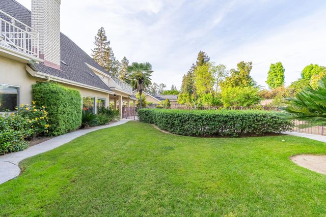 6518 N Dolores, Fresno, CA 93711