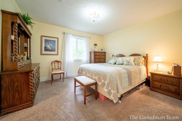 13178 Spruceridge Road, Gowen, MI 49326