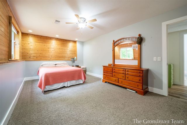 13178 Spruceridge Road, Gowen, MI 49326