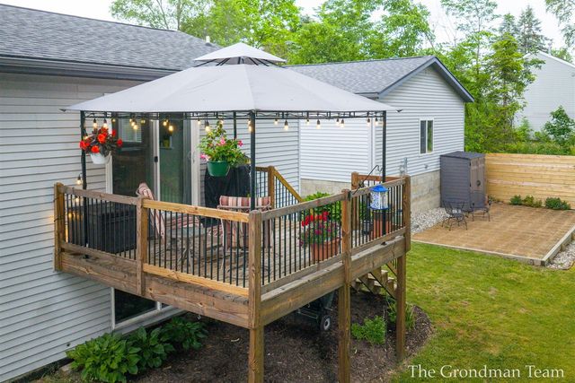 13178 Spruceridge Road, Gowen, MI 49326