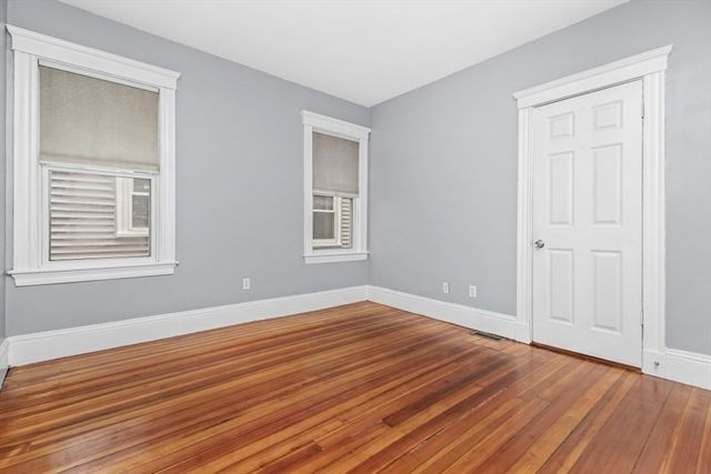 8 Taft St 1, Boston, MA 02125