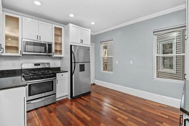 8 Taft St 1, Boston, MA 02125