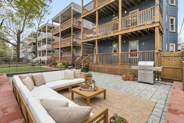 8 Taft St 1, Boston, MA 02125