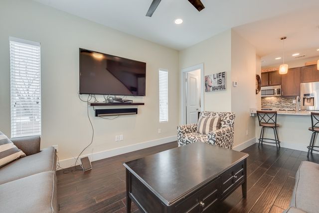 5924 Hudson Street G, Dallas, TX 75206