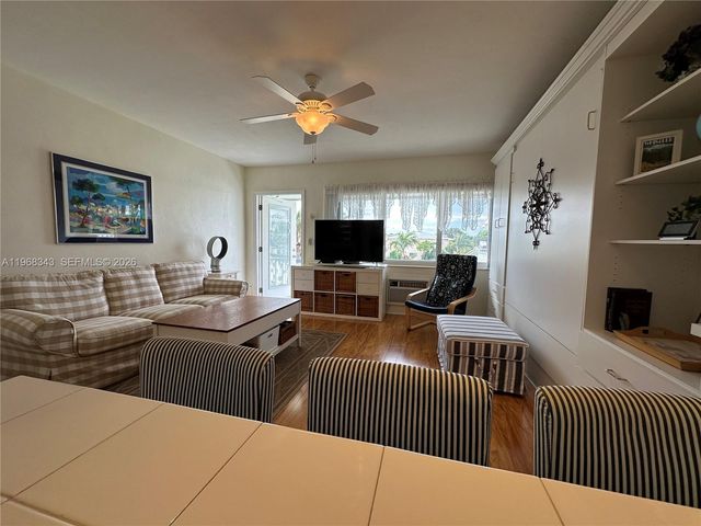 801 Atlantic Shores Blvd 206, Hallandale Beach, FL 33009