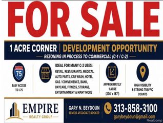 15468 Northline Road, Southgate, MI 48195