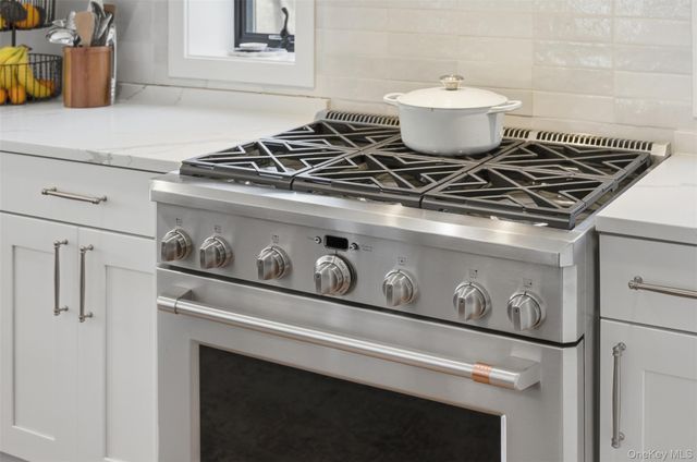 29 Orchard View Drive, Marlboro, NY 12542