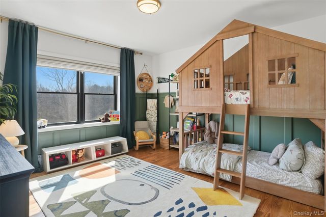 29 Orchard View Drive, Marlboro, NY 12542