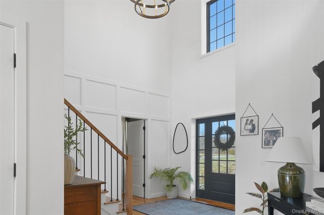 29 Orchard View Drive, Marlboro, NY 12542