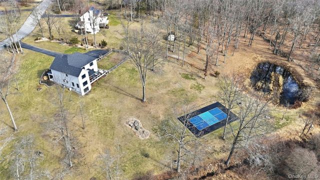 29 Orchard View Drive, Marlboro, NY 12542