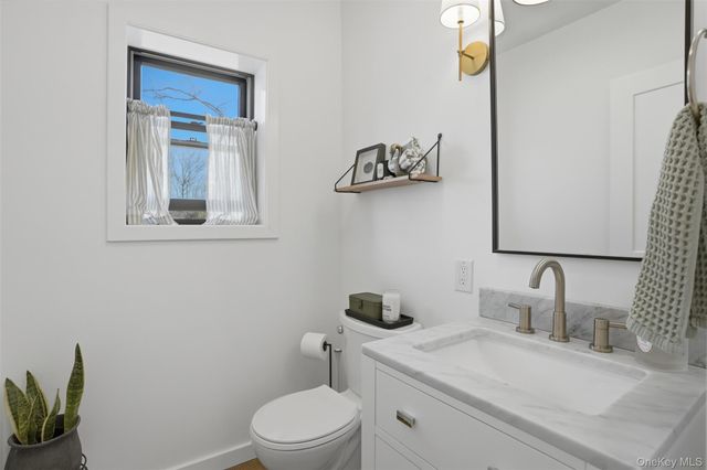 29 Orchard View Drive, Marlboro, NY 12542