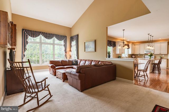 694 MISTY HOLLOW, Maple Glen, PA 19002