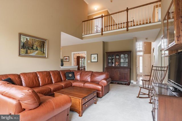 694 MISTY HOLLOW, Maple Glen, PA 19002