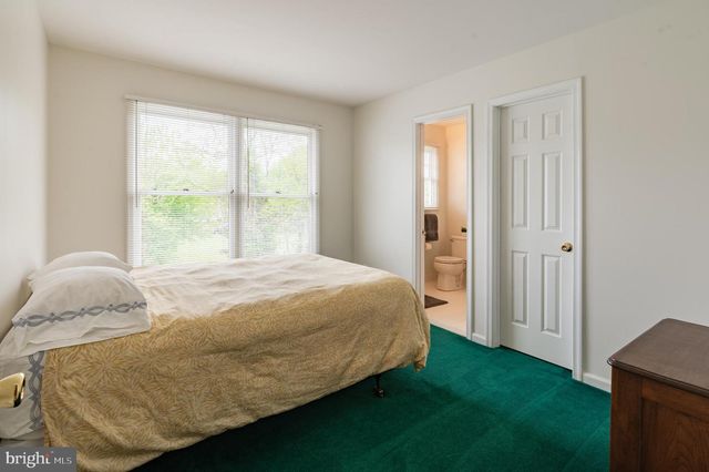 694 MISTY HOLLOW, Maple Glen, PA 19002