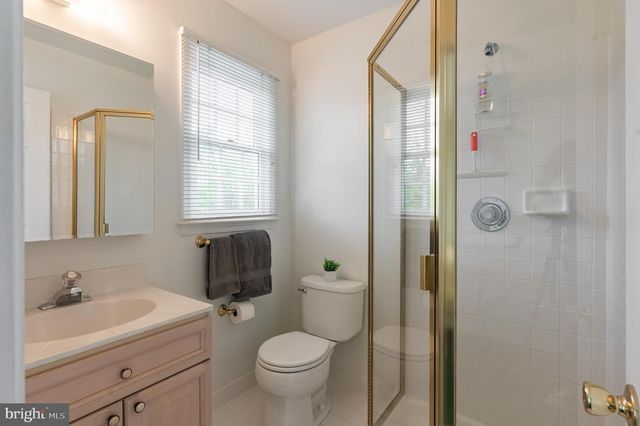 694 MISTY HOLLOW, Maple Glen, PA 19002