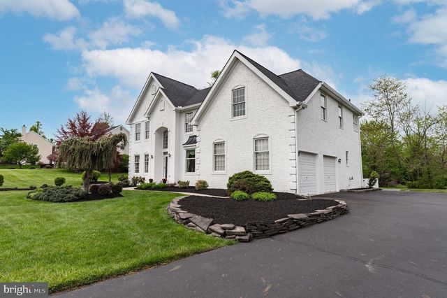 694 MISTY HOLLOW, Maple Glen, PA 19002
