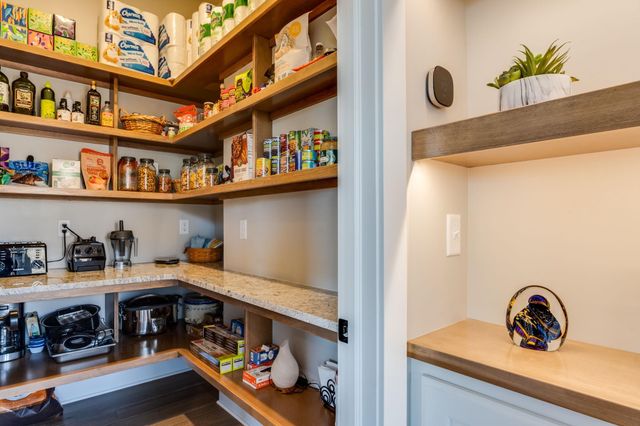 2830 E Kay St, Derby, KS 67037