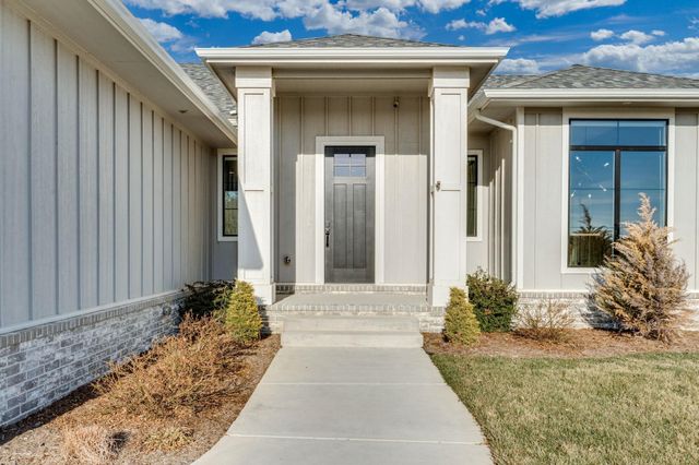 2830 E Kay St, Derby, KS 67037