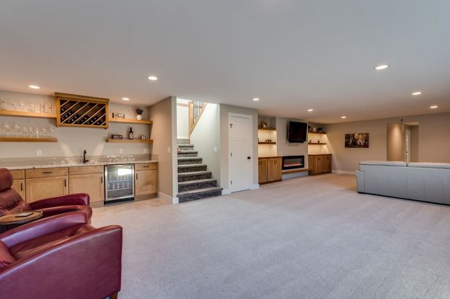 2830 E Kay St, Derby, KS 67037