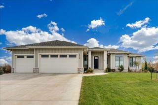 2830 E Kay St, Derby, KS 67037