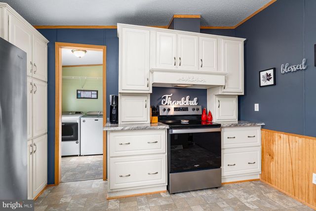53 QUEEN ELEANOR DR, Elkton, MD 21921