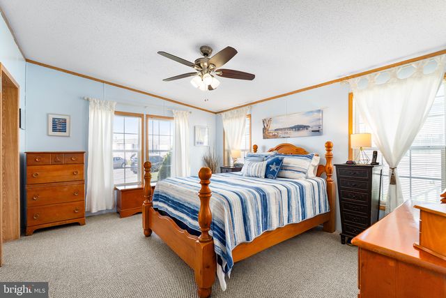 53 QUEEN ELEANOR DR, Elkton, MD 21921