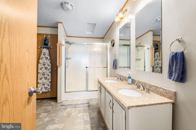 53 QUEEN ELEANOR DR, Elkton, MD 21921