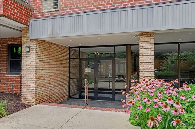 70 Barker Street 200, Mount Kisco, NY 10549