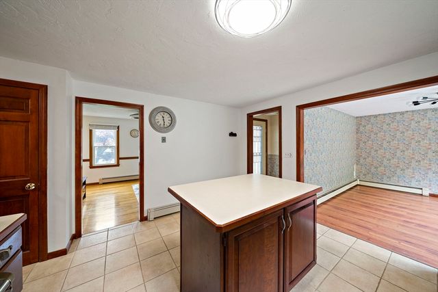 9 Rice Ave., Northborough, MA 01532