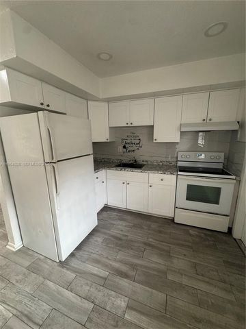 2505 NW 13th Ct 2, Fort Lauderdale, FL 33311