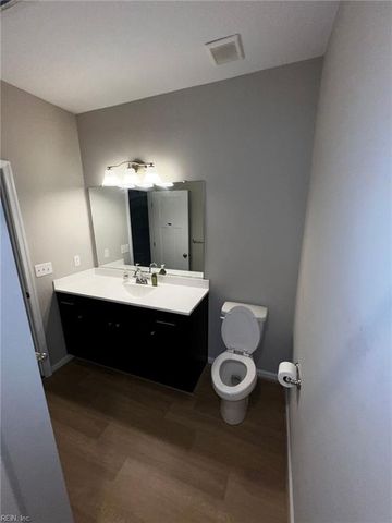 1705 Union Pacific WAY, Suffolk, VA 23435