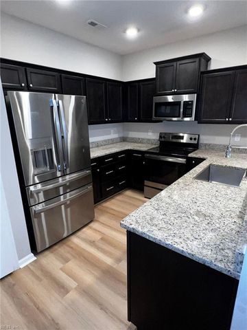 1705 Union Pacific WAY, Suffolk, VA 23435