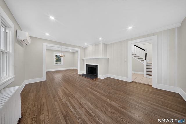 11 Hendrie Court, Stamford, CT 06902