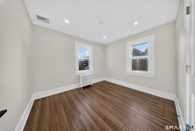 11 Hendrie Court, Stamford, CT 06902