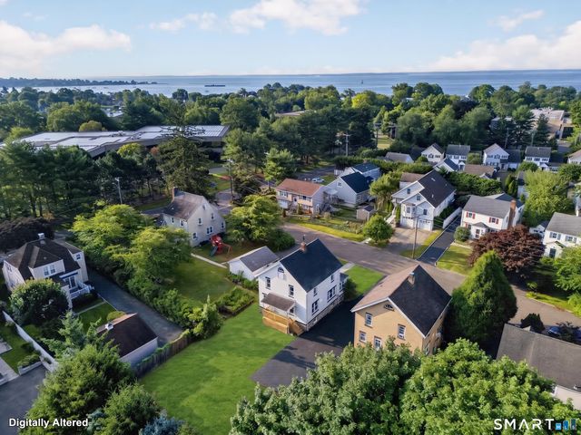 11 Hendrie Court, Stamford, CT 06902