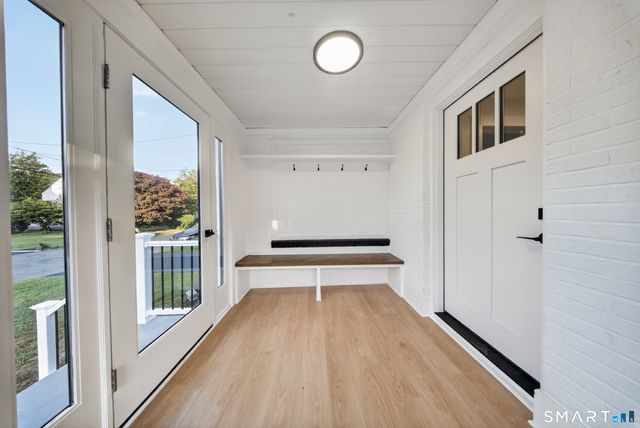 11 Hendrie Court, Stamford, CT 06902
