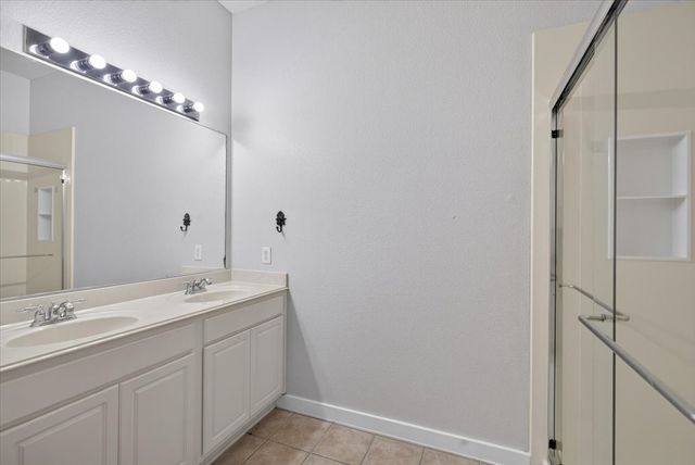 4034 Heavenly Way, Heartland, TX 75126