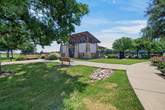 4034 Heavenly Way, Heartland, TX 75126