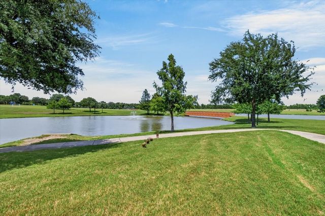 4034 Heavenly Way, Heartland, TX 75126