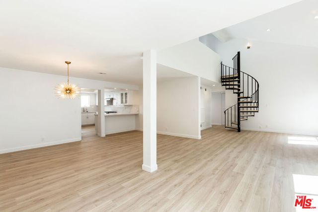 1738 S Bentley Avenue 302, Los Angeles, CA 90025