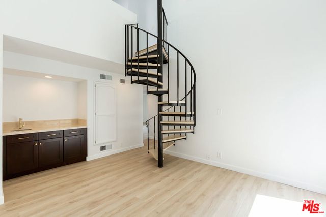 1738 S Bentley Avenue 302, Los Angeles, CA 90025