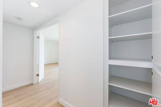 1738 S Bentley Avenue 302, Los Angeles, CA 90025