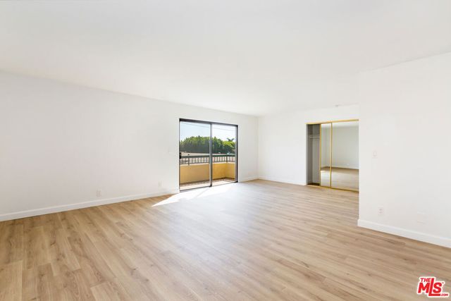 1738 S Bentley Avenue 302, Los Angeles, CA 90025