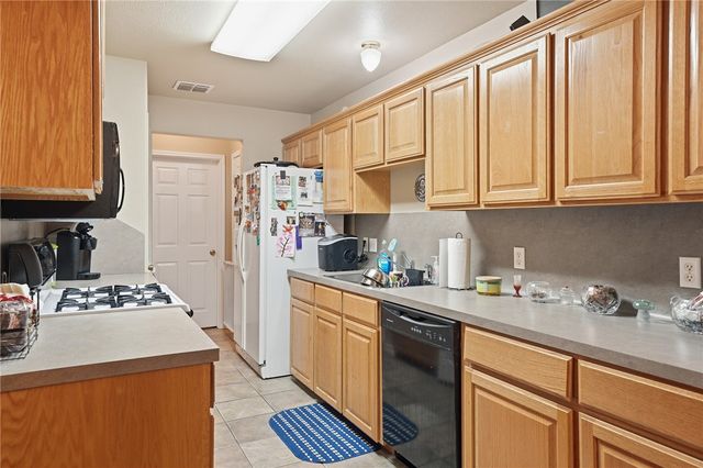 326 Oleander Ave, Corpus Christi, TX 78404