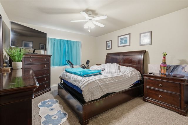 326 Oleander Ave, Corpus Christi, TX 78404