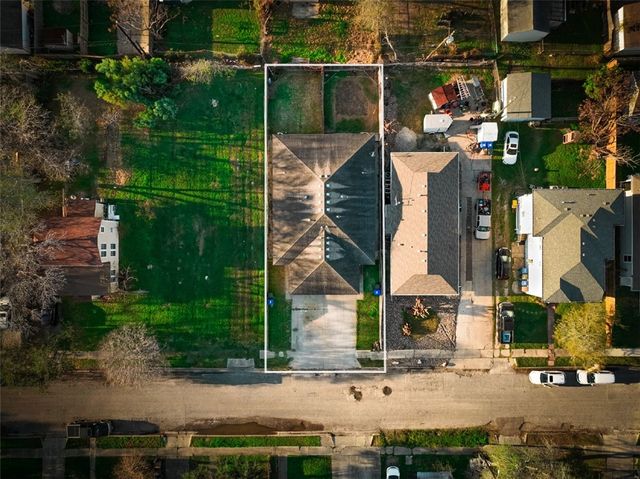 326 Oleander Ave, Corpus Christi, TX 78404